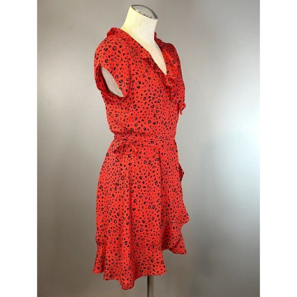 Aritzia Sunday Best Savoy Wrap Dress in Red Cheetah Size S - Picture 2 of 4